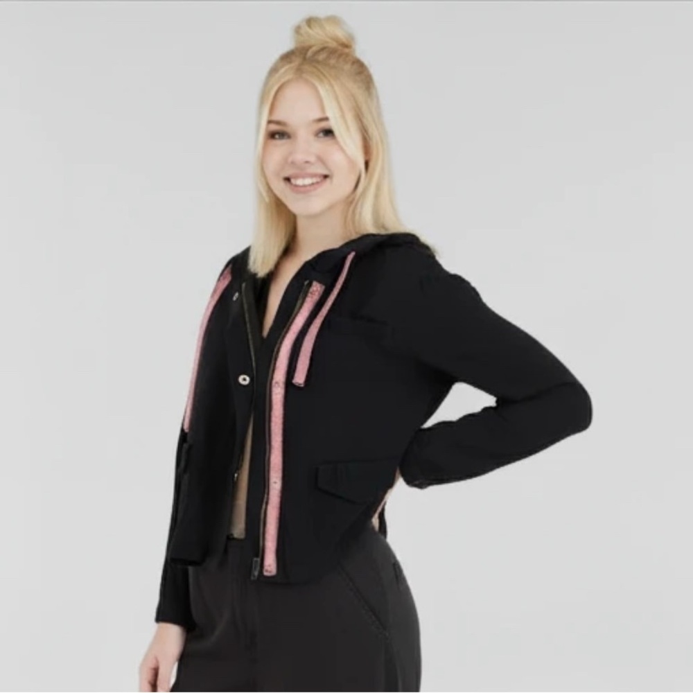 BDG Black Hoodie Pink Details Small  S-3